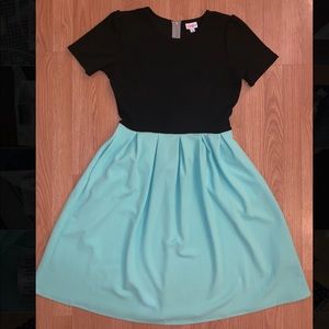 LuLaRoe Amelia Dress